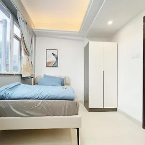Student - 5 Man Cheong Street 旅馆