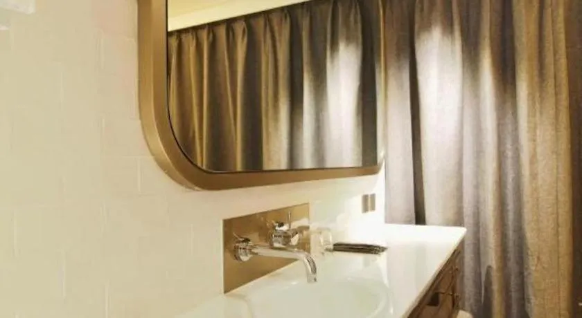 King'S Hotel 香港 3*,